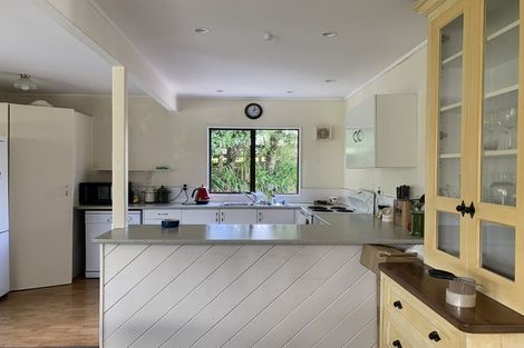 Photo of property in 6 Mabbett Lane, Waimauku, 0883