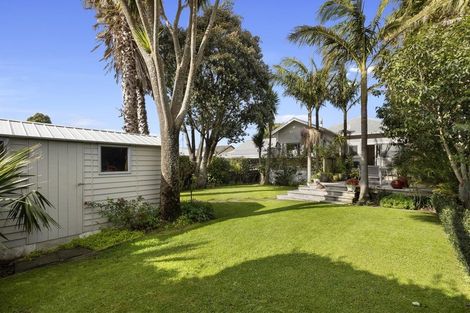 Photo of property in 249 Courtenay Street, Strandon, New Plymouth, 4312