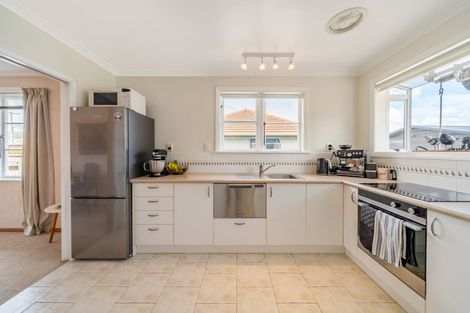 Photo of property in 13 Hildreth Street, Trentham, Upper Hutt, 5018