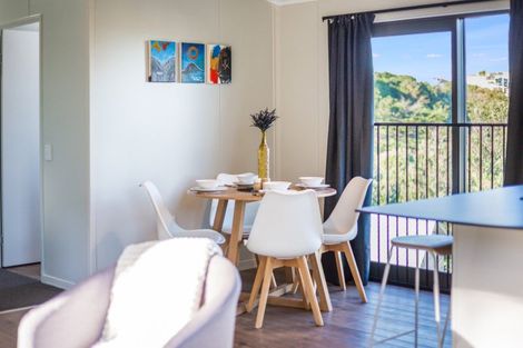 Photo of property in 48 Whanake Street, Titahi Bay, Porirua, 5022