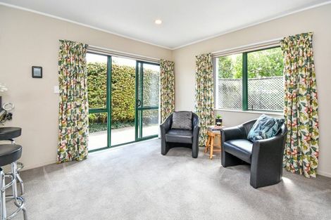 Photo of property in 91 Rushgreen Avenue, Pahurehure, Papakura, 2113