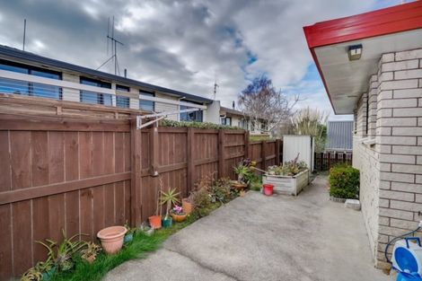 Photo of property in 2/237 Fifteenth Avenue, Tauranga South, Tauranga, 3112