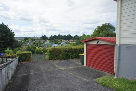 Photo of property in 25 Jay Court, Botany Downs, Auckland, 2010