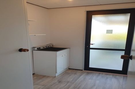 Photo of property in 22 Crosby Road, West Harbour, Auckland, 0618