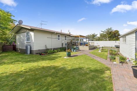 Photo of property in 26 Fenruss Street, Fairy Springs, Rotorua, 3015