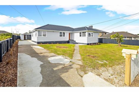 Photo of property in 104 Fisher Crescent, Otara, Auckland, 2023