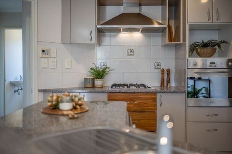 Photo of property in 11 Redcastle Drive, East Tamaki, Auckland, 2013