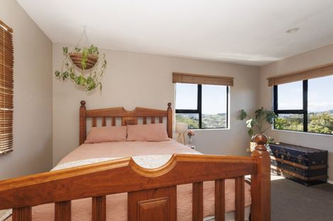 Photo of property in 20 Nether Green Crescent, Johnsonville, Wellington, 6037