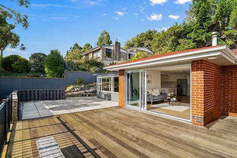 Photo of property in 32 Hocken Street, Kenmure, Dunedin, 9011