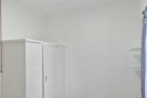 Photo of property in 28b Fruitvale Road, New Lynn, Auckland, 0600