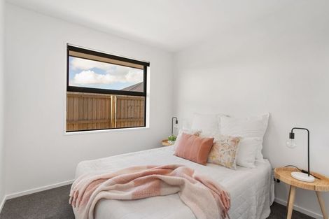 Photo of property in 89 Bill Hammond Drive, Belfast, 8051