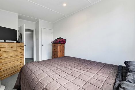 Photo of property in 6 Malone Place, Hawera, 4610