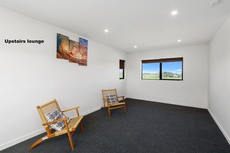 Photo of property in 100 Harakeke Road, Te Horo, Otaki, 5581
