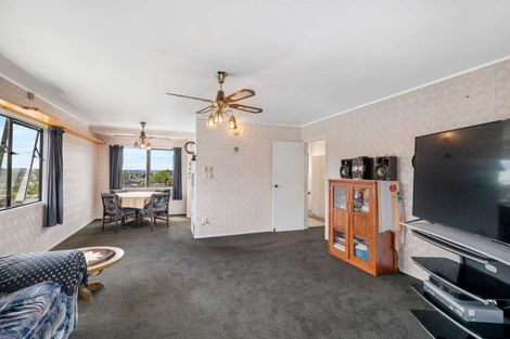 Photo of property in 3 Wallace Road, Ranui, Auckland, 0612