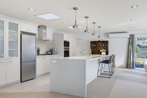 Photo of property in 24 Bucklands Crescent, Papamoa Beach, Papamoa, 3118