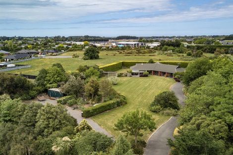 Photo of property in 18 Cedar Place, Amberley, 7410