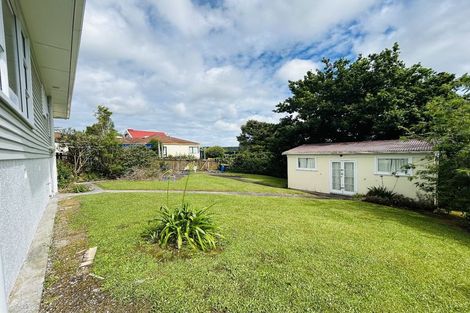 Photo of property in 308 West Coast Road, Glen Eden, Auckland, 0602