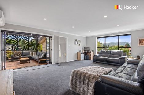 Photo of property in 12 Hogan Place, Fairfield, Dunedin, 9018