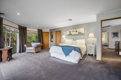 Photo of property in 24 Cliff Road, Torbay, Auckland, 0630