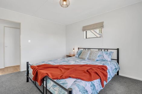 Photo of property in 8a Kaimai Place, Hairini, Tauranga, 3112