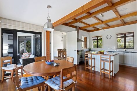 Photo of property in 21 Penwood Close, East Tamaki Heights, Auckland, 2016