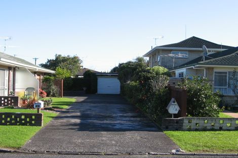 Photo of property in 1/14 Alice Avenue, Orewa, 0931