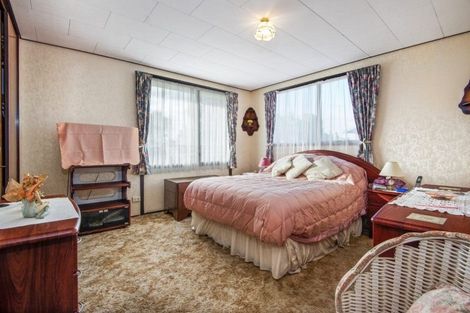 Photo of property in 109 Shifnal Drive, Randwick Park, Auckland, 2105