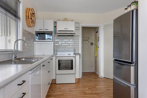 Photo of property in 16 Bracebridge Street, Kaiapoi, 7630