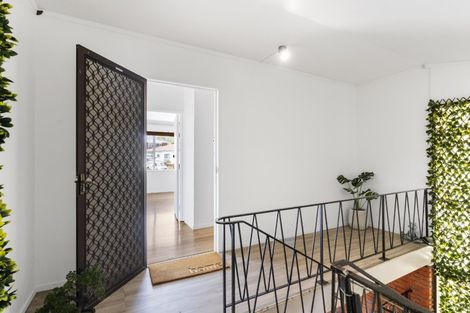 Photo of property in 1/353 Mount Albert Road, Mount Roskill, Auckland, 1041