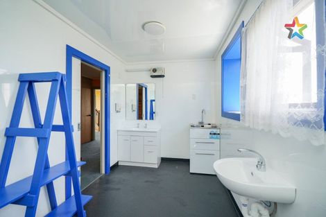 Photo of property in 14 Marine Parade, Bluff, 9814