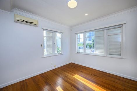 Photo of property in 1/19 Huron Street, Takapuna, Auckland, 0622