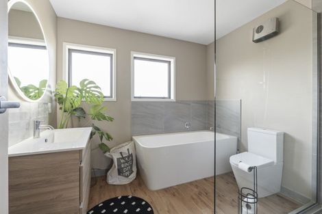 Photo of property in 8 Rutherford Road, Mosgiel, 9092