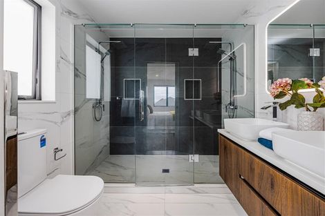 Photo of property in 13 Paripari Street, Flat Bush, Auckland, 2019