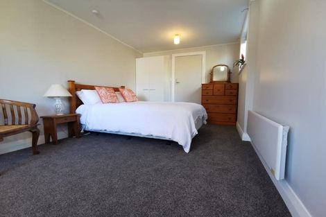 Photo of property in 194 Townsend Road, Miramar, Wellington, 6022