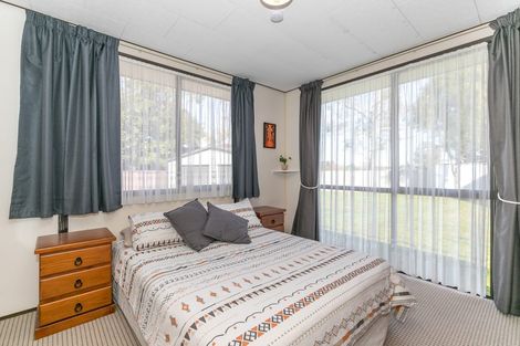 Photo of property in 33 Raymond Street, Fairview Downs, Hamilton, 3214