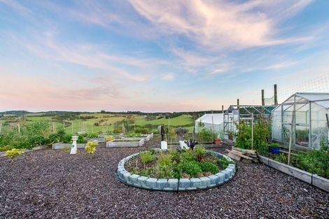 Photo of property in 141 Valley Road, Waitoki, Kaukapakapa, 0871