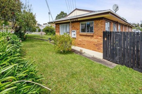 Photo of property in 1/165 View Road, Sunnyvale, Auckland, 0612