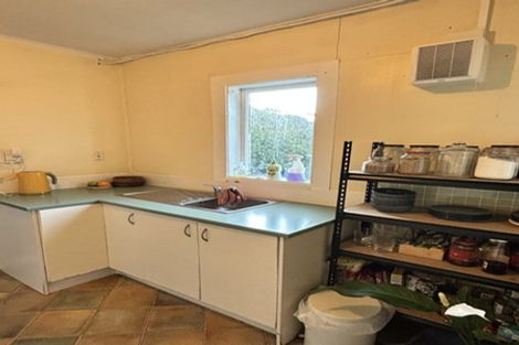 Photo of property in 96 Nairn Street, Mount Cook, Wellington, 6011