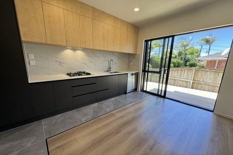 Photo of property in 22c Toru Street, Te Atatu Peninsula, Auckland, 0610