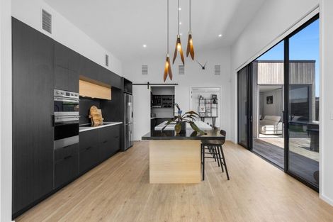 Photo of property in 17 Mike Smith Drive, Cambridge, 3434