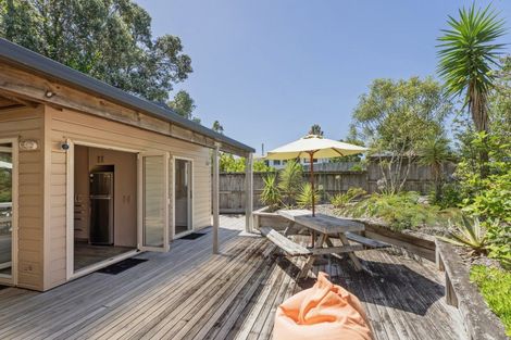 Photo of property in 25 Dunlop Drive, Pauanui, Hikuai, 3579