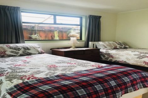 Photo of property in 201 Marine Parade, Seatoun, Wellington, 6022