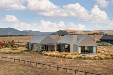 Photo of property in 10 Musterers Way, Ben Ohau, Twizel, 7999