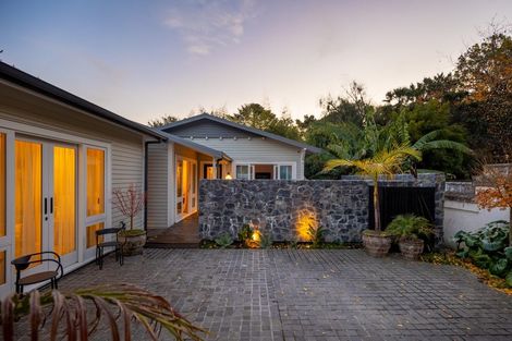 Photo of property in 96 Tasman Street, Nelson, 7010