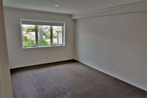 Photo of property in Santa Rosa, 2/340 Gulf Harbour Drive, Gulf Harbour, Whangaparaoa, 0930