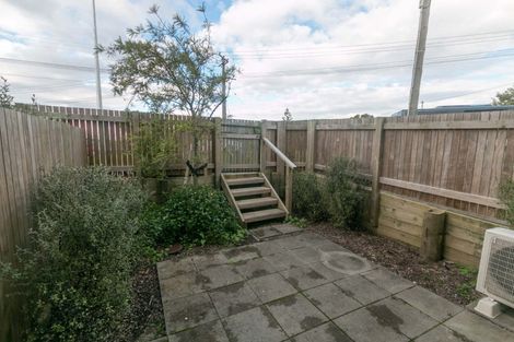 Photo of property in 125d Woodglen Road, Glen Eden, Auckland, 0602