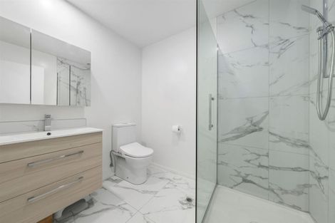 Photo of property in 4/4 Riccarton Road, Riccarton, Christchurch, 8011