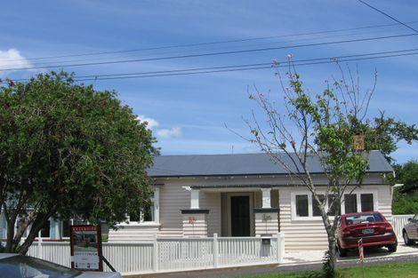 Photo of property in 21 Lloyd Avenue, Mount Albert, Auckland, 1025
