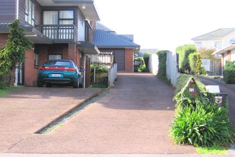 Photo of property in 1/4 Calluna Crescent, Totara Heights, Auckland, 2105