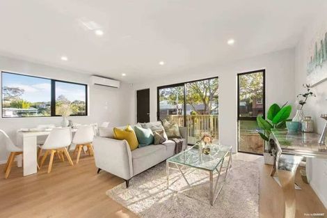 Photo of property in 4a Blue Gum Rise, Sunnyhills, Auckland, 2010